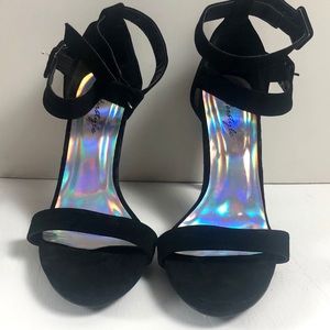 🔥Strappy Black Heels